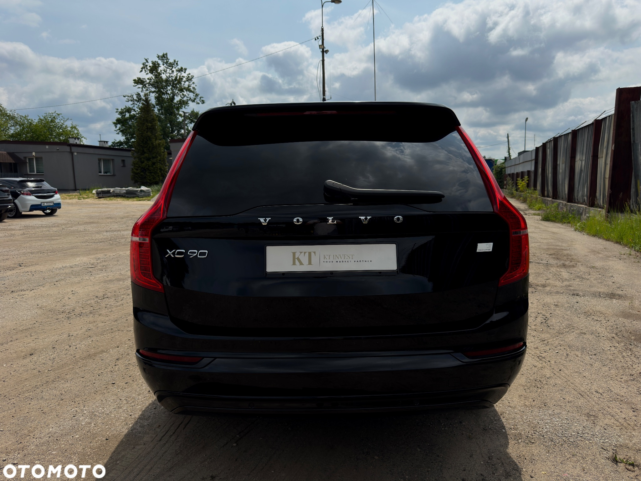 Volvo XC 90 - 9