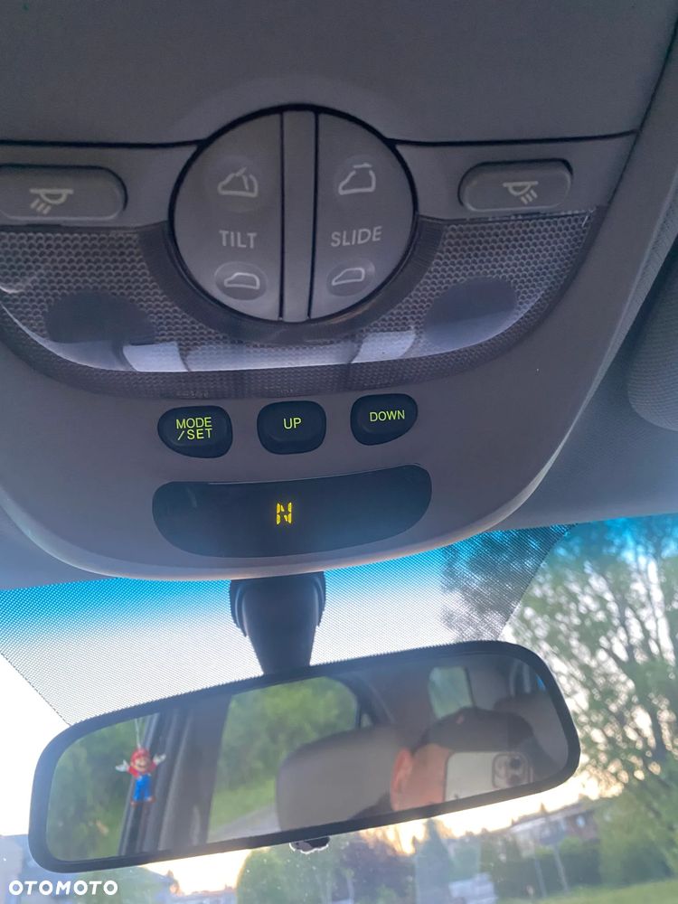 Kia Sorento 2.5 CRDi EX - 26