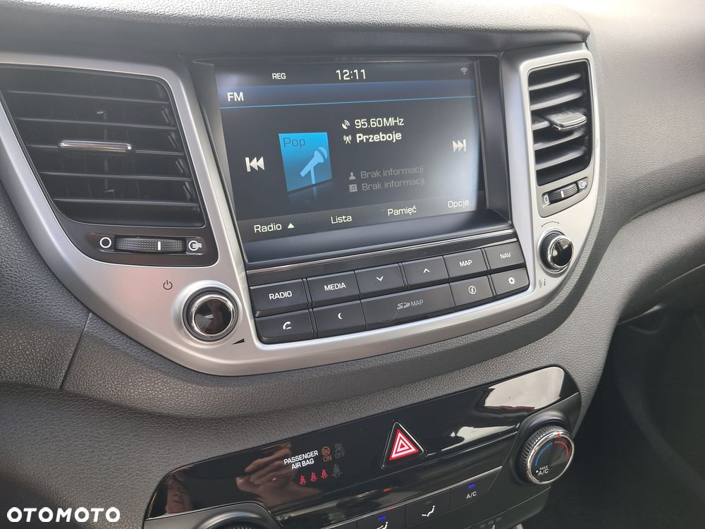 Hyundai Tucson blue 1.6 GDi 2WD Navi - 25