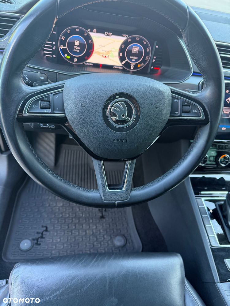 Skoda Superb 1.5 TSI ACT L&K DSG - 23