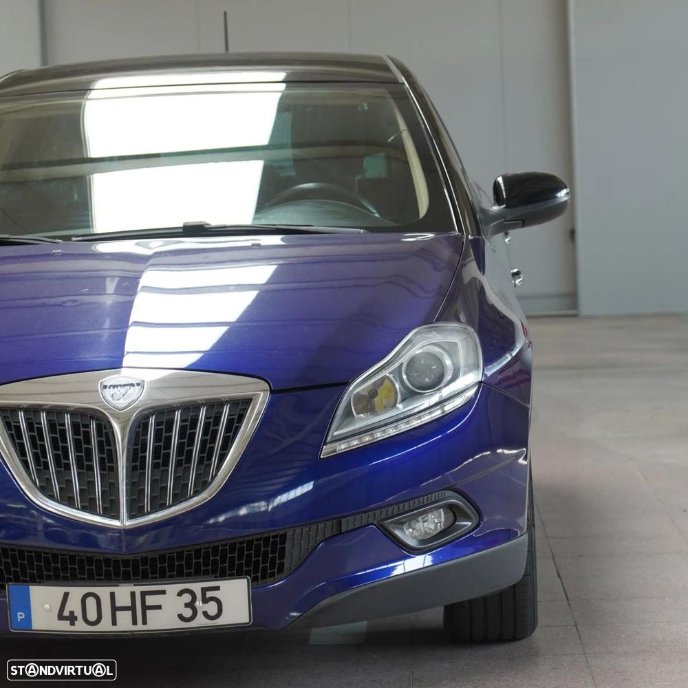 Lancia Delta 1.6 M-Jet Argento - 32
