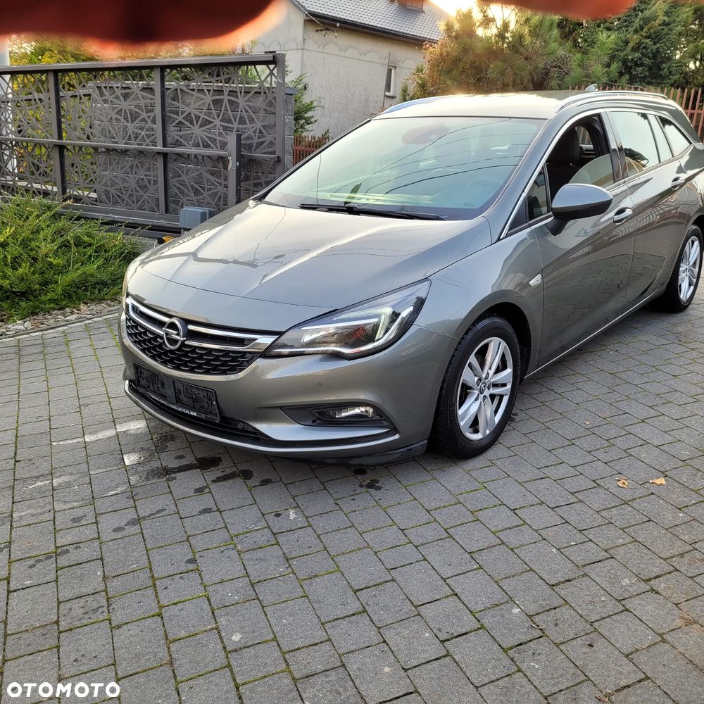 Opel Astra - 1