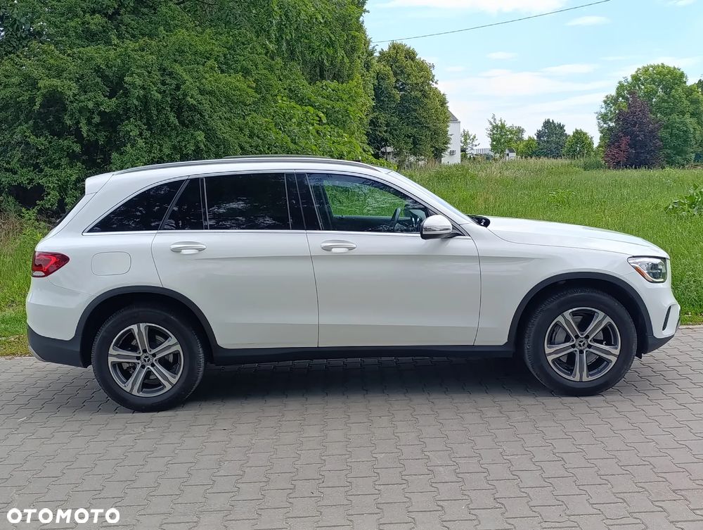 Mercedes-Benz GLC 300 4Matic 9G-TRONIC - 4