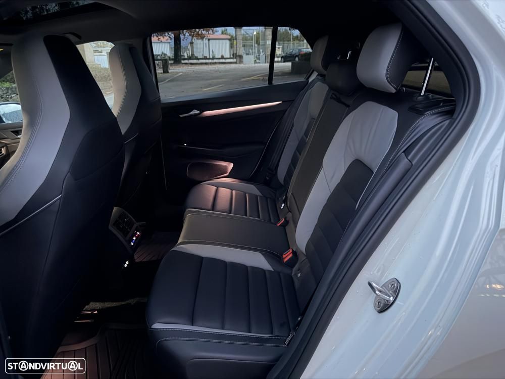 VW Golf 1.4 TSI GTE+ DSG - 26