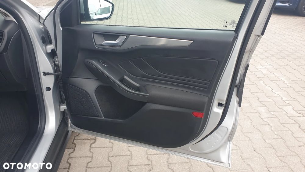 Ford Focus 1.0 EcoBoost Titanium - 15