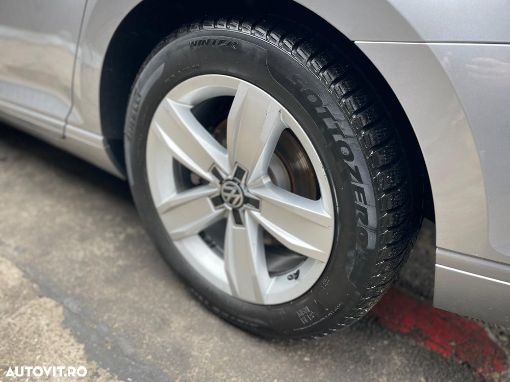 Volkswagen Passat 2.0 TDI DSG Comfortline - 8