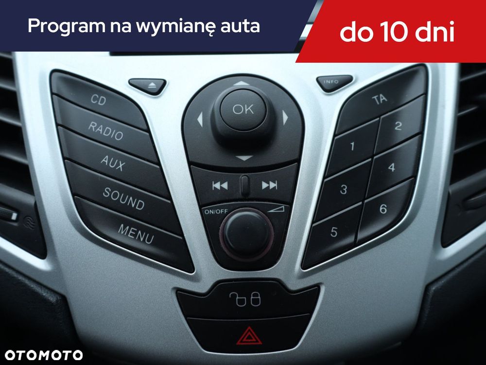 Ford Fiesta - 19