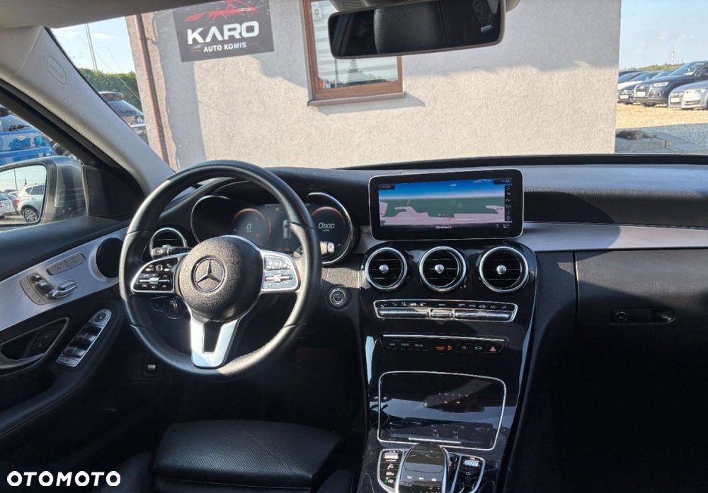 Mercedes-Benz Klasa C - 23