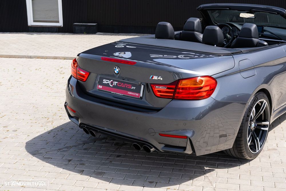 BMW M4 Auto - 9