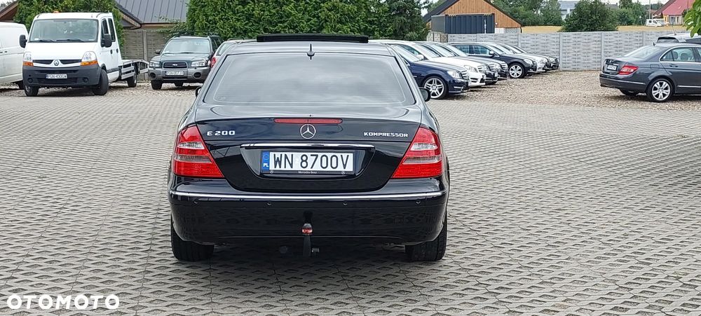 Mercedes-Benz Klasa E - 27