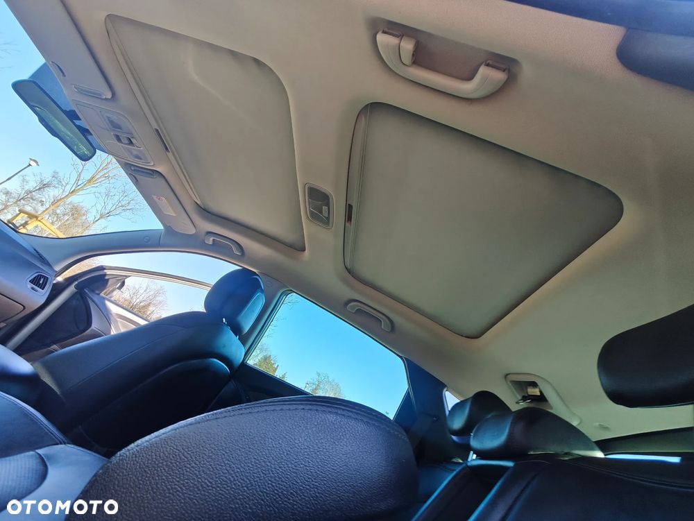 Hyundai ix35 2.0 CRDi 4WD Premium - 34