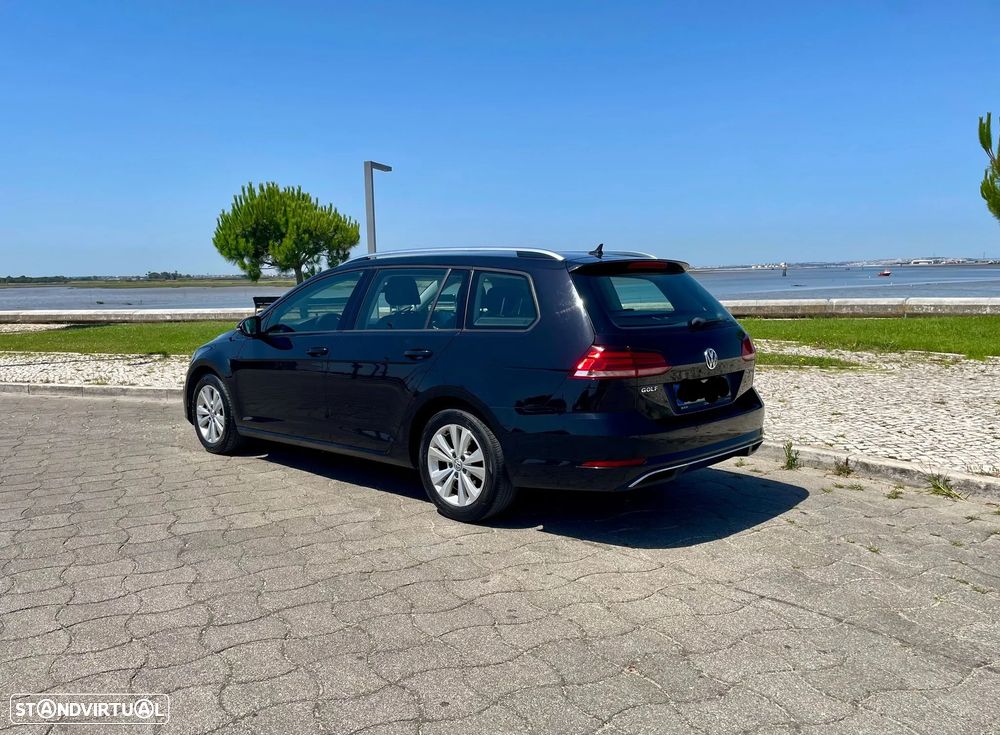 VW Golf Variant 1.6 TDi Confortline - 4