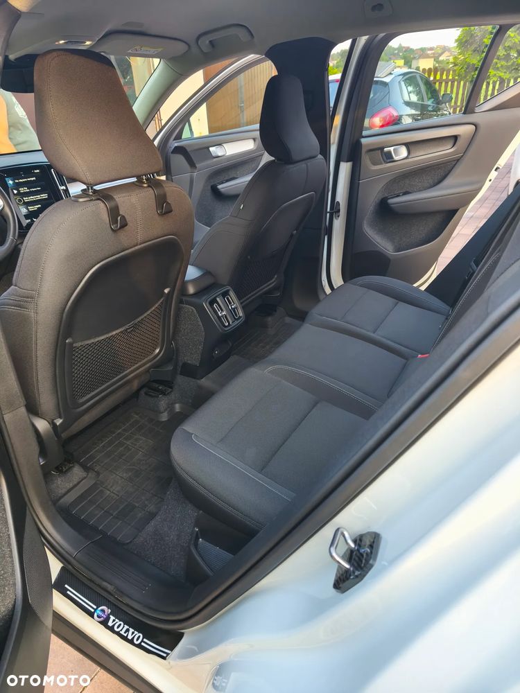 Volvo XC 40 B4 B Momentum - 9