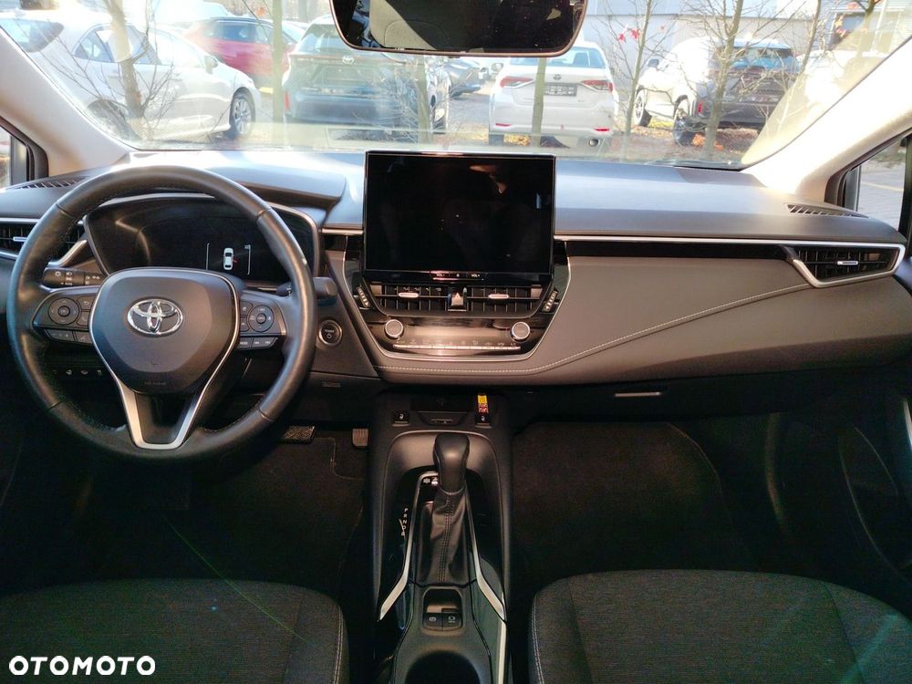 Toyota Corolla 1.8 Hybrid Style - 11