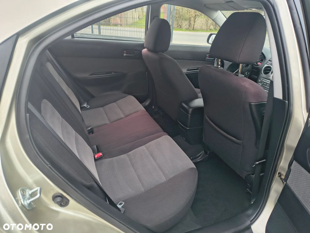 Mazda 6 Sport 1.8 Comfort - 24