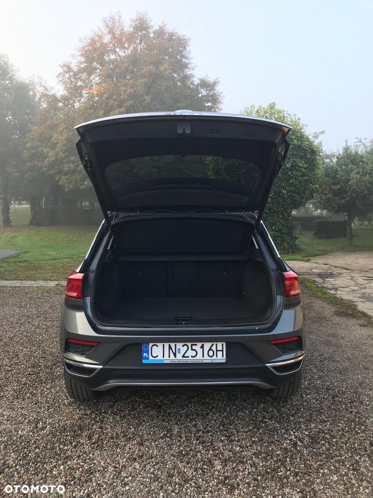 Volkswagen T-Roc - 8