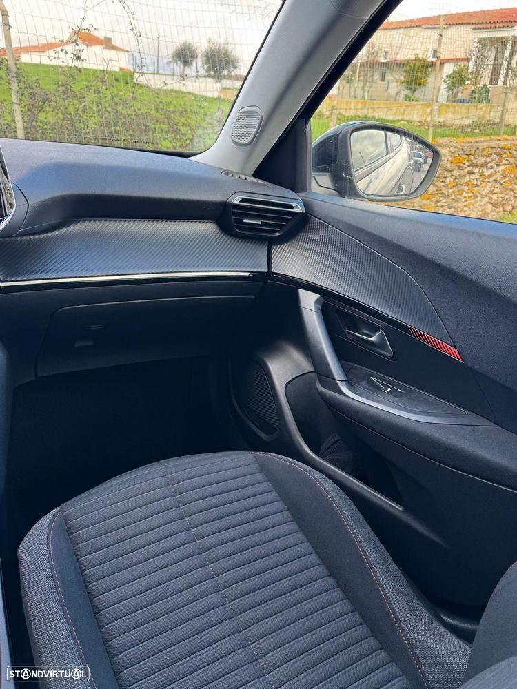 Peugeot 2008 - 7