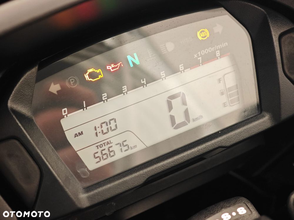 Honda CTX - 8