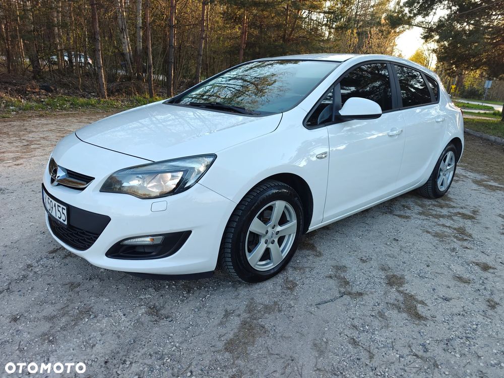 Opel Astra 1.4 Turbo - 2