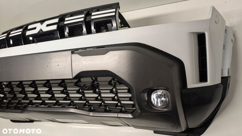 zderzak przód dacia duster iii 2024- - 2