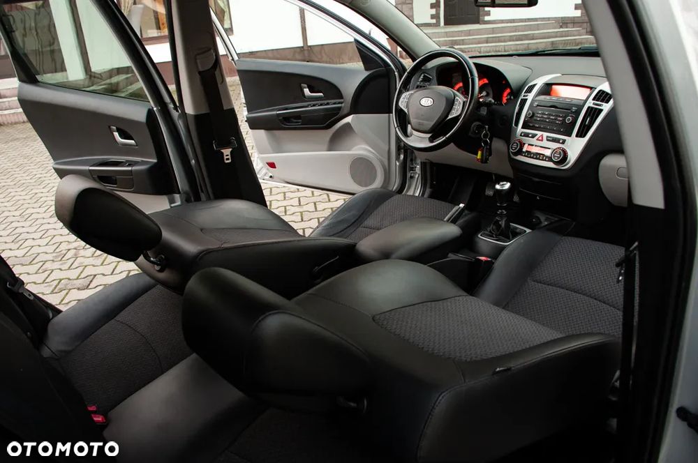 Kia Ceed 1.4 CVVT LX - 5