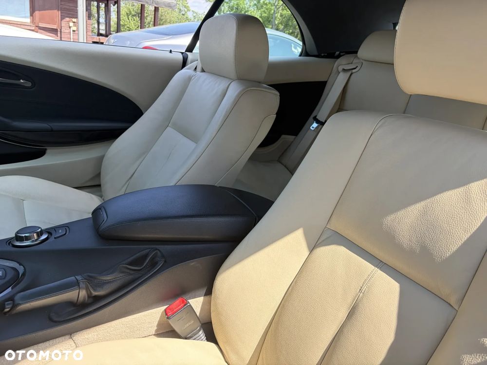 BMW Seria 6 650 i - 30