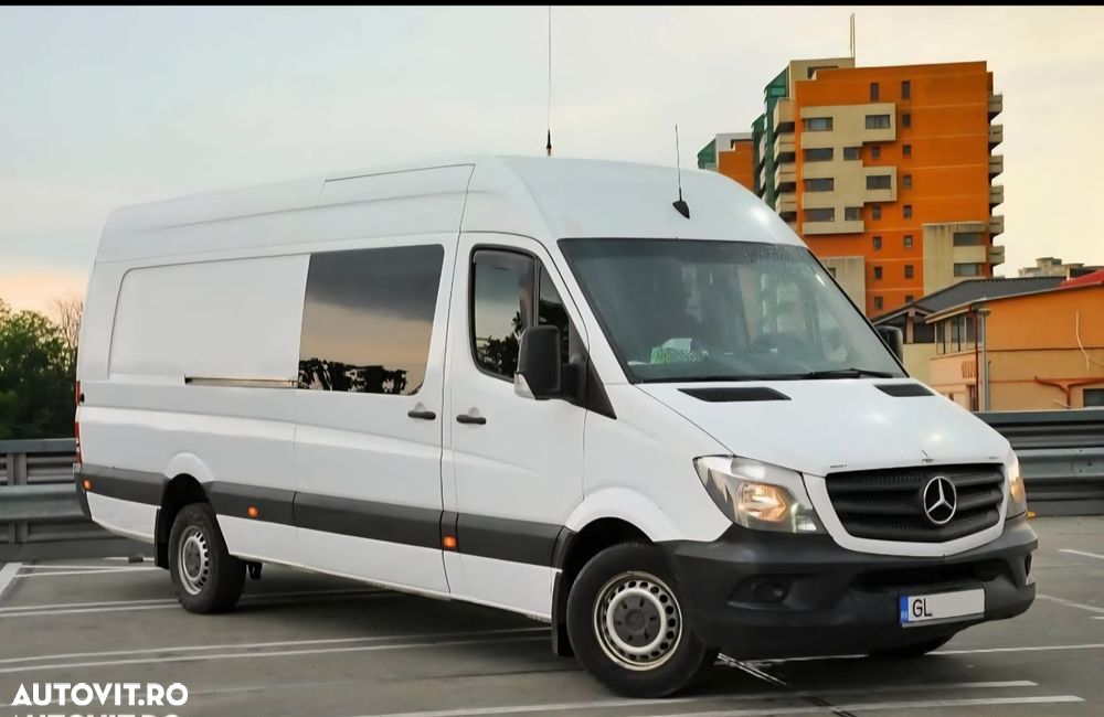 Mercedes-Benz Sprinter - 9