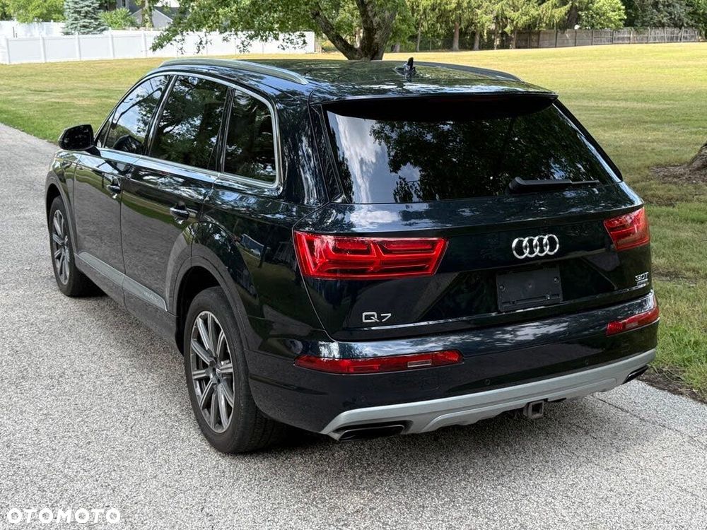 Audi Q7 3.0 TFSI Quattro Tiptronic - 10