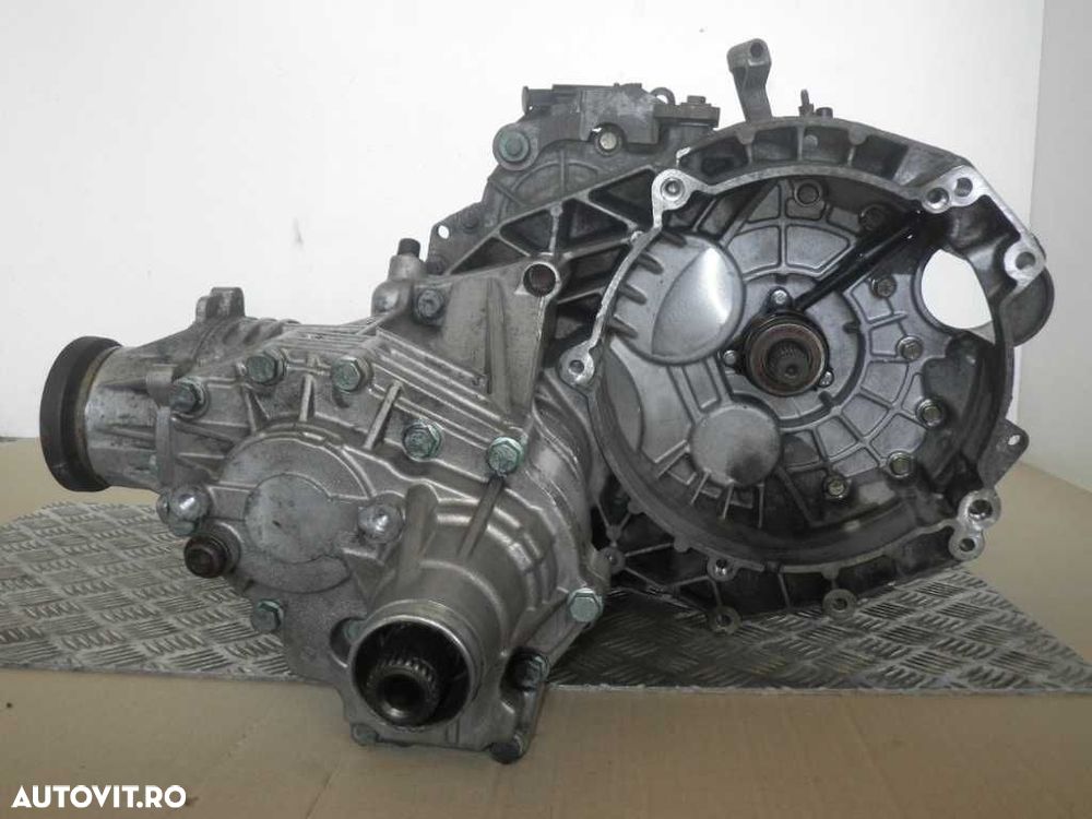 Cutie viteze VW T5; 2.5 TDI; 4x4; HNC/JKT; 6 Trepte - 2