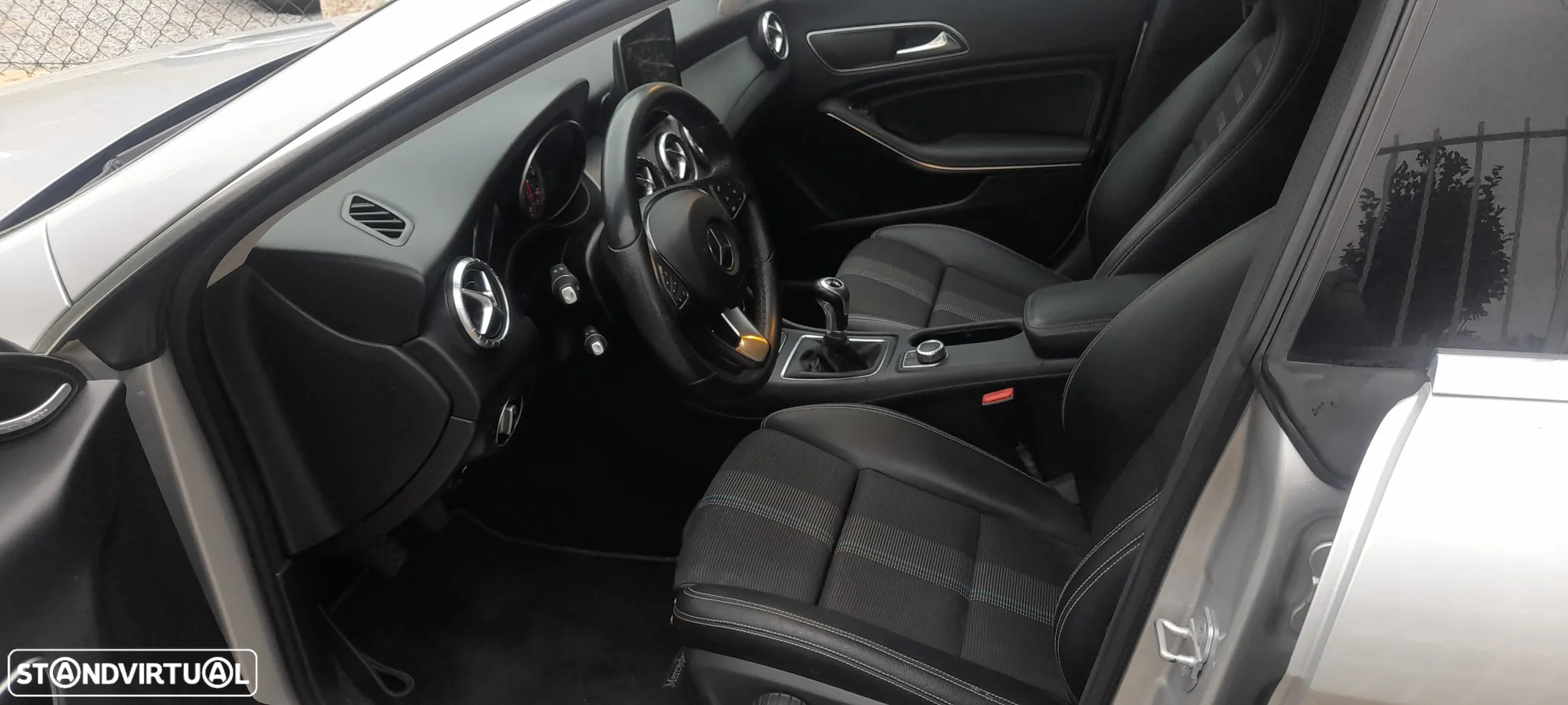 Mercedes-Benz CLA 180 d Peak Edition - 25