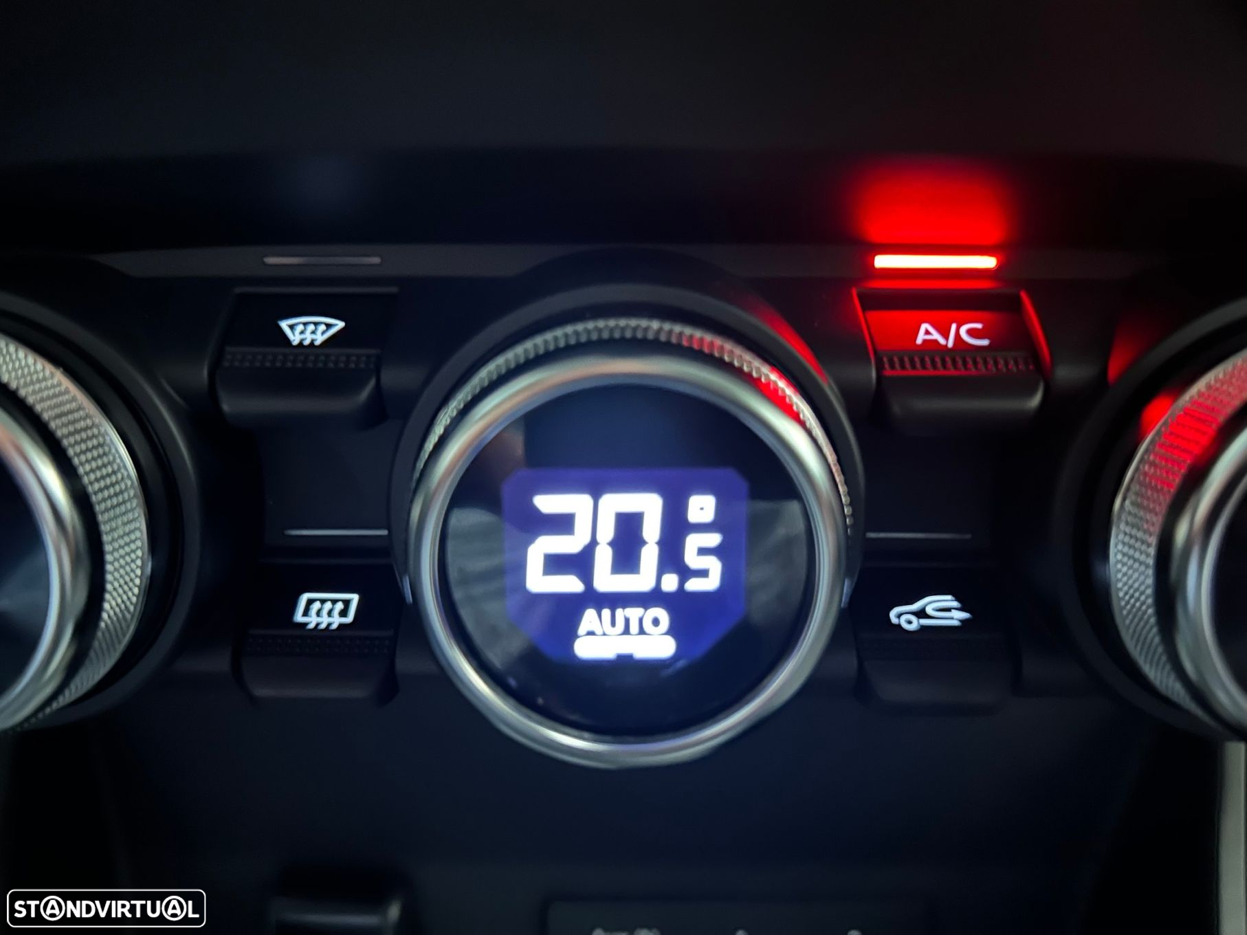 Renault Captur 1.0 TCe Techno - 33