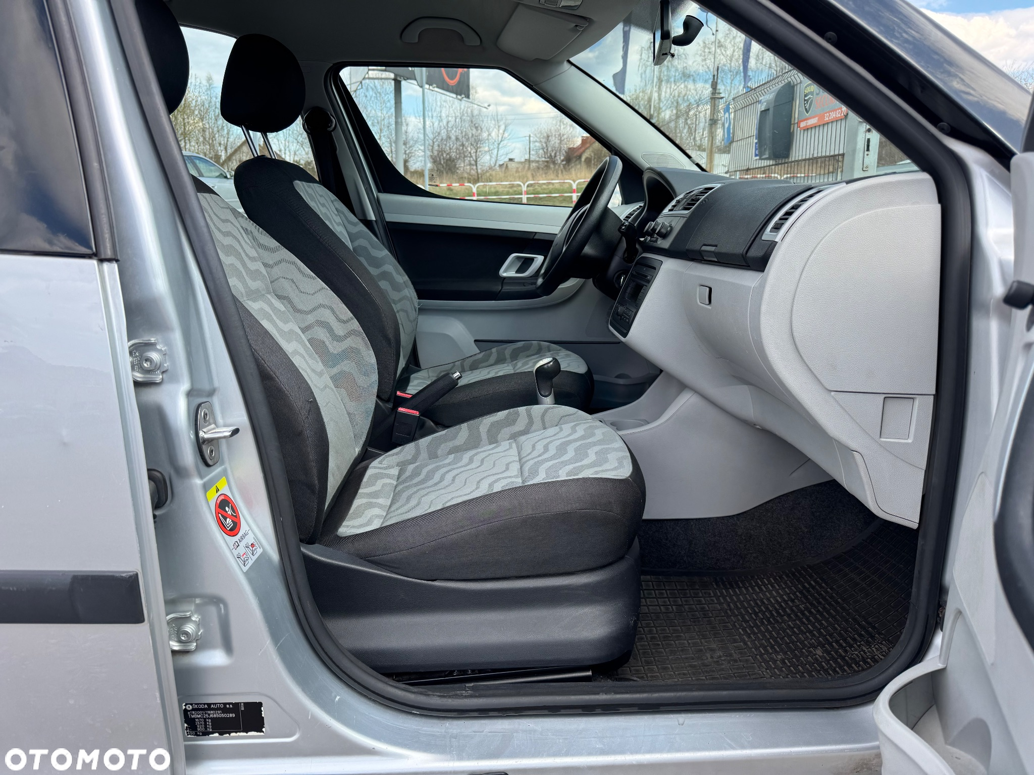 Skoda Roomster 1.4 MPI Style PLUS EDITION - 18