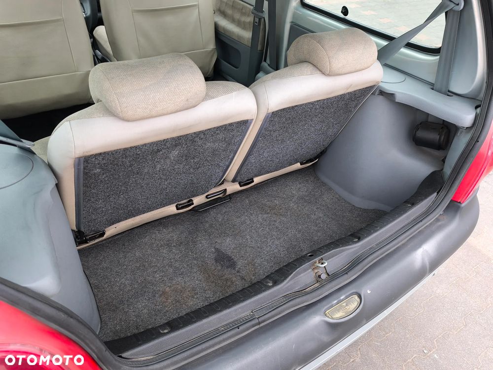 Renault Twingo 1.2 - 28