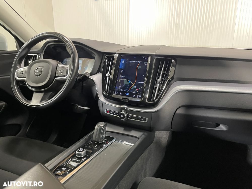 Volvo XC 60 T6 AWD Recharge Geartronic Inscription - 10