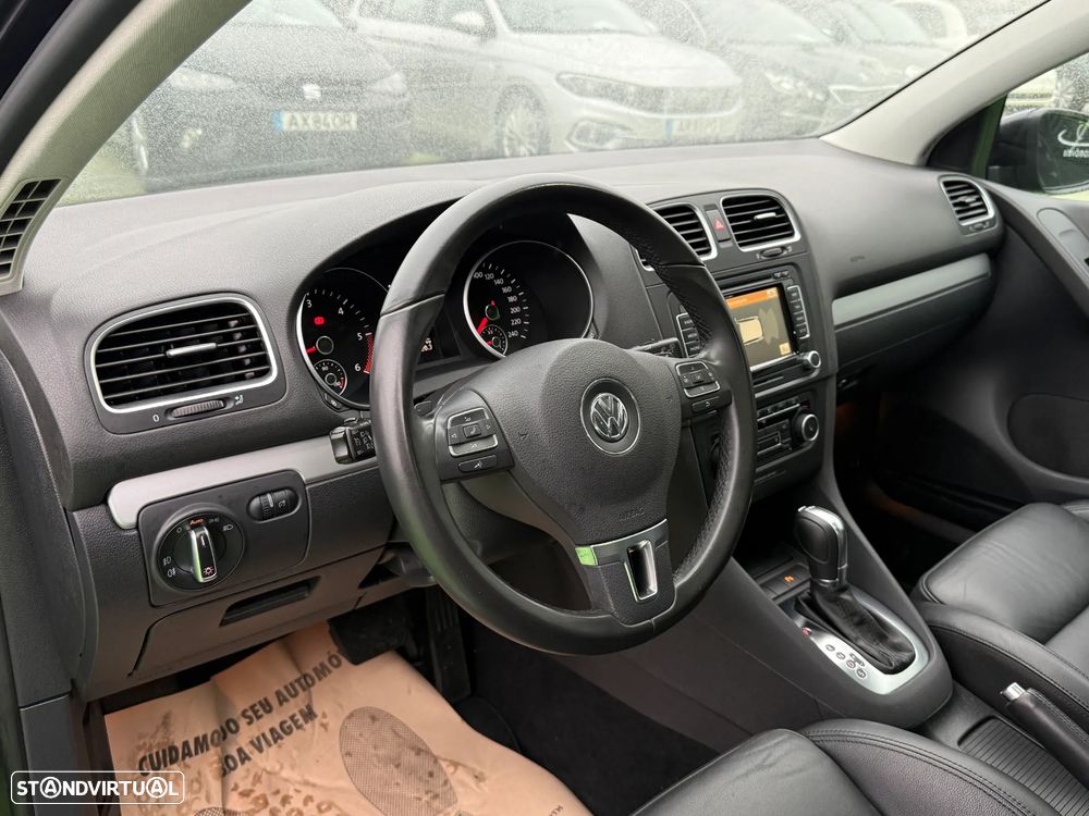 VW Golf 2.0 TDI Highline DSG - 14