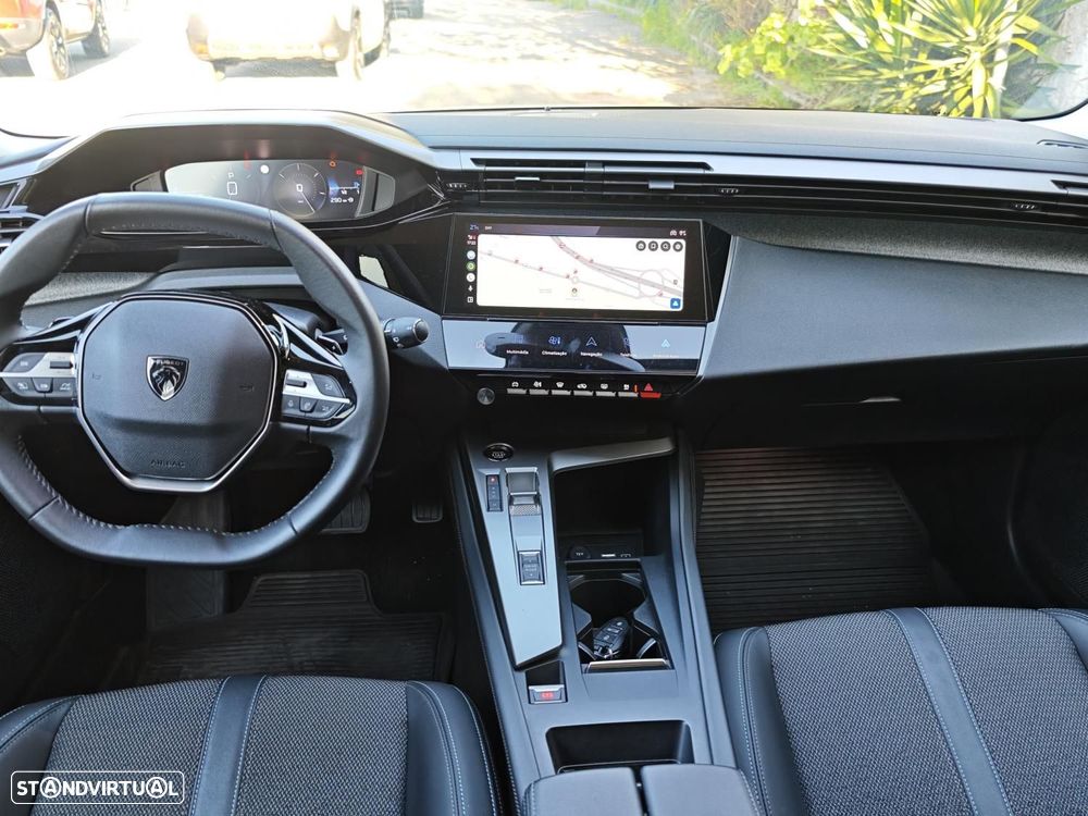 Peugeot 308 1.5 BlueHDi Allure EAT8 - 29