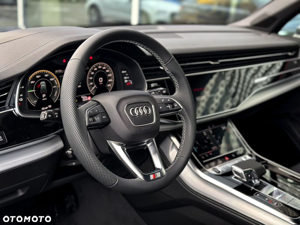 Audi Q7 - 21