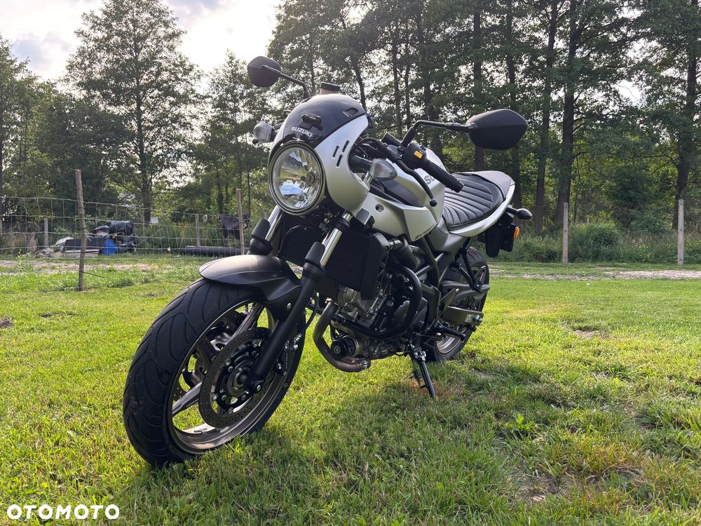 Suzuki SV - 6