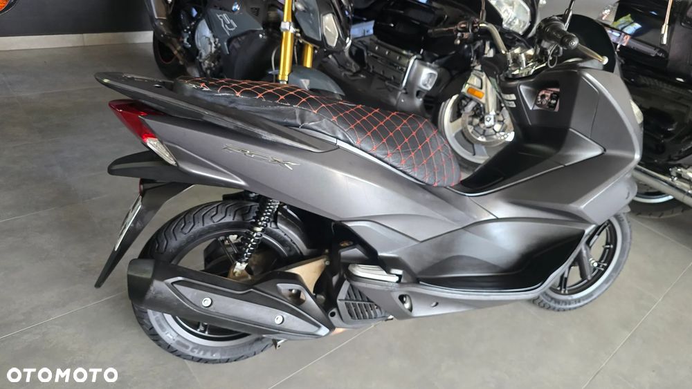 Honda PCX - 26