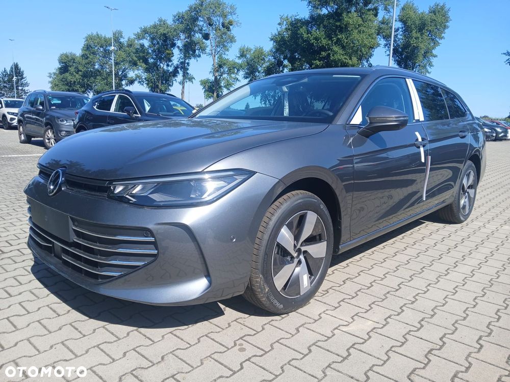 Volkswagen Passat Variant - 2