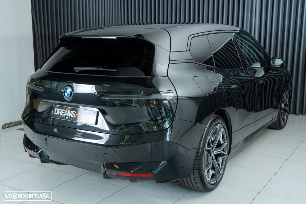 BMW iX xDrive 50 Pack Desportivo - 5