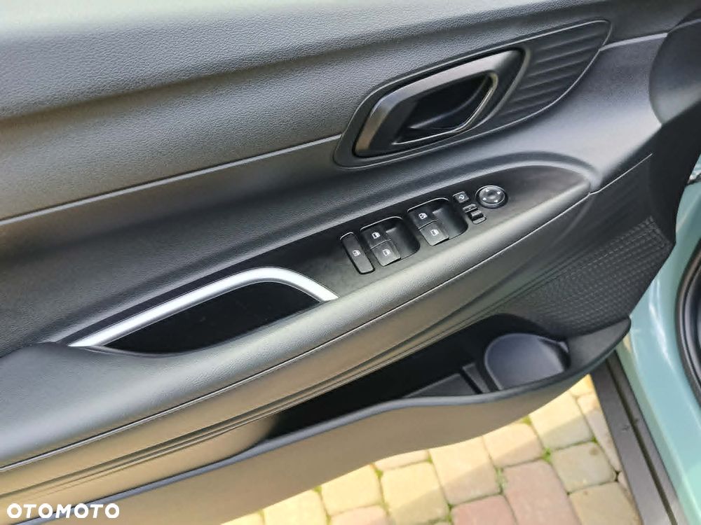 Hyundai Bayon 1.0 T-GDI Executive DCT - 17