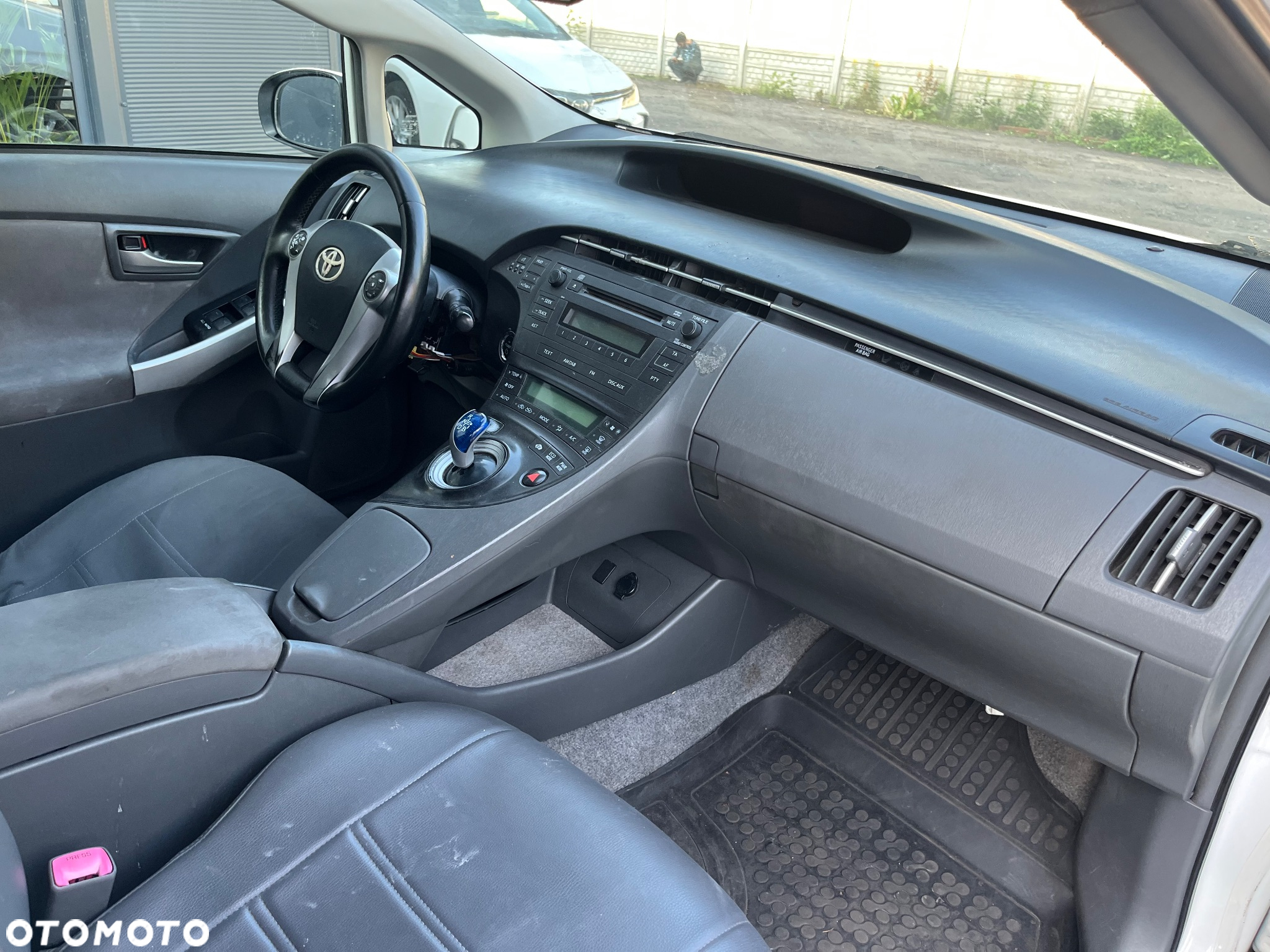 Toyota Prius 1.8 HSD Active - 16