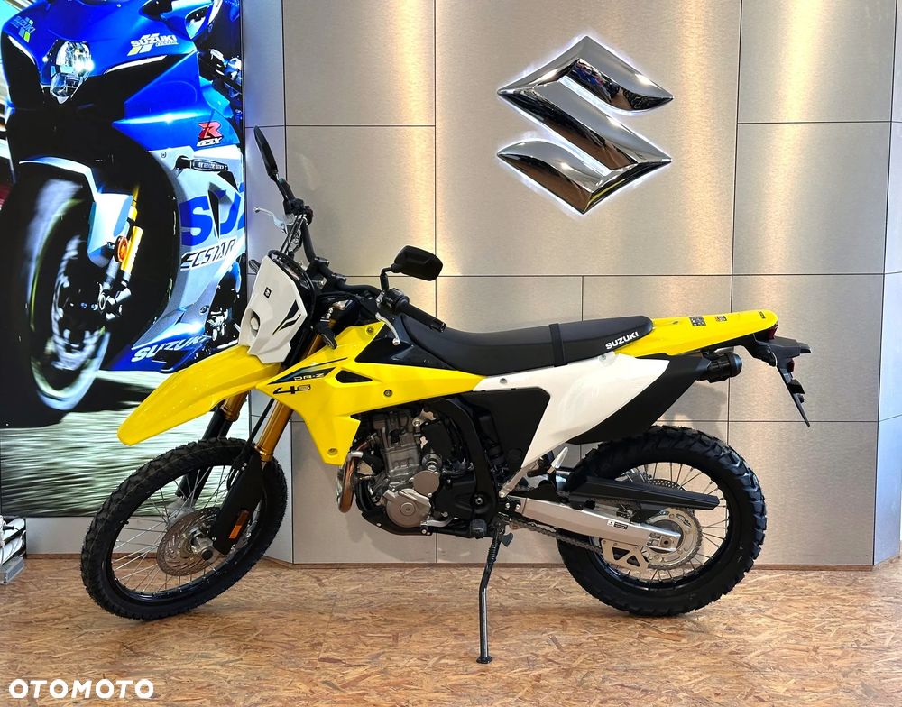 Suzuki DR-Z - 9