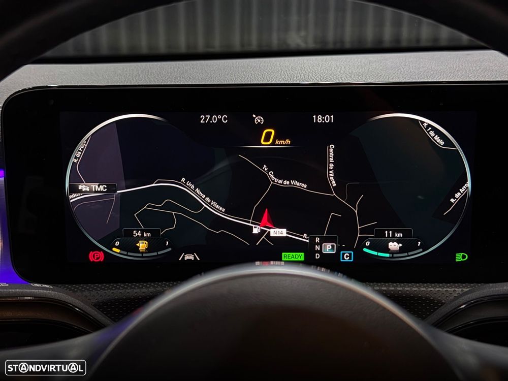 Mercedes-Benz A 250 Limousine e 8G-DCT AMG Line - 22