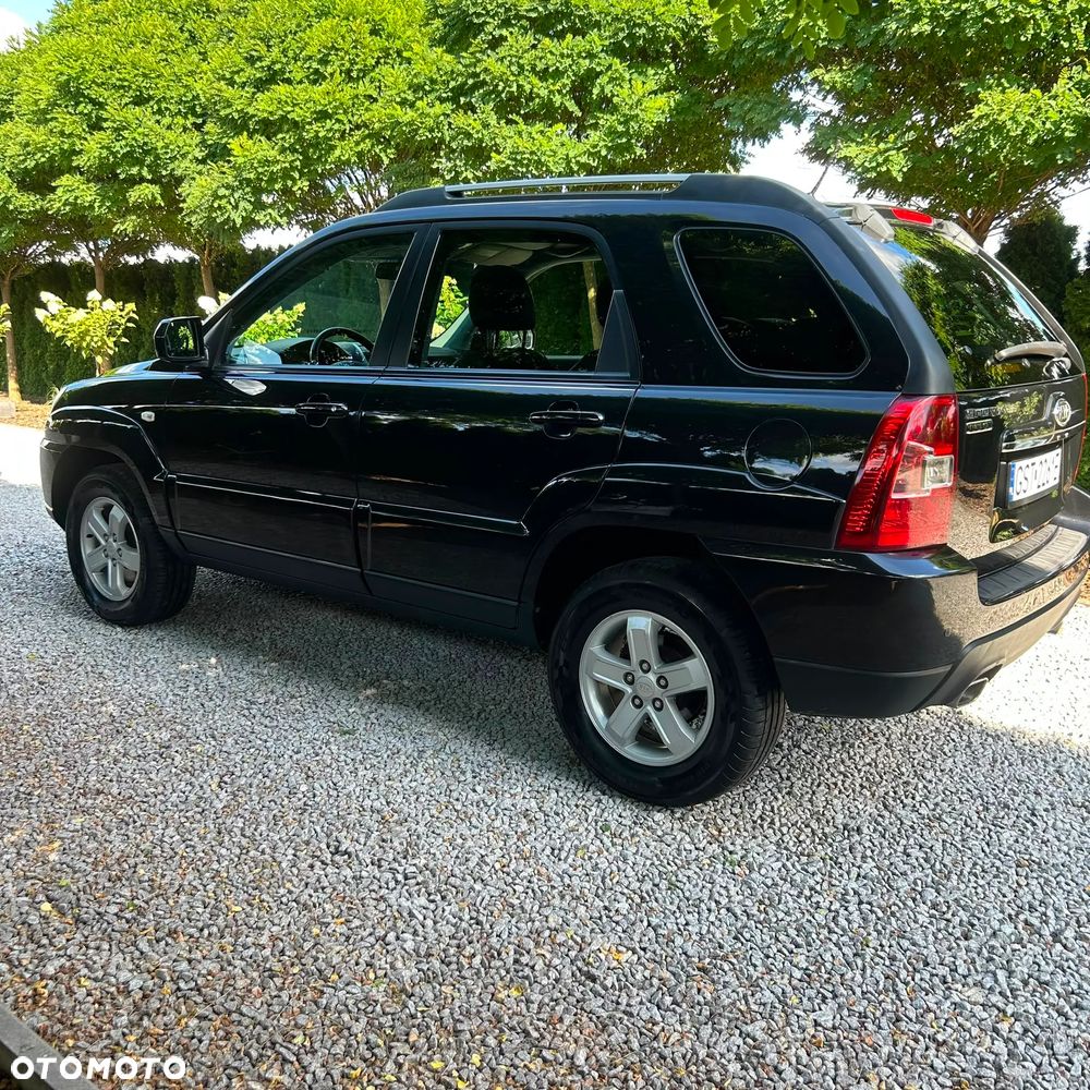 Kia Sportage 2.0 CRDI 2WD Attract - 37