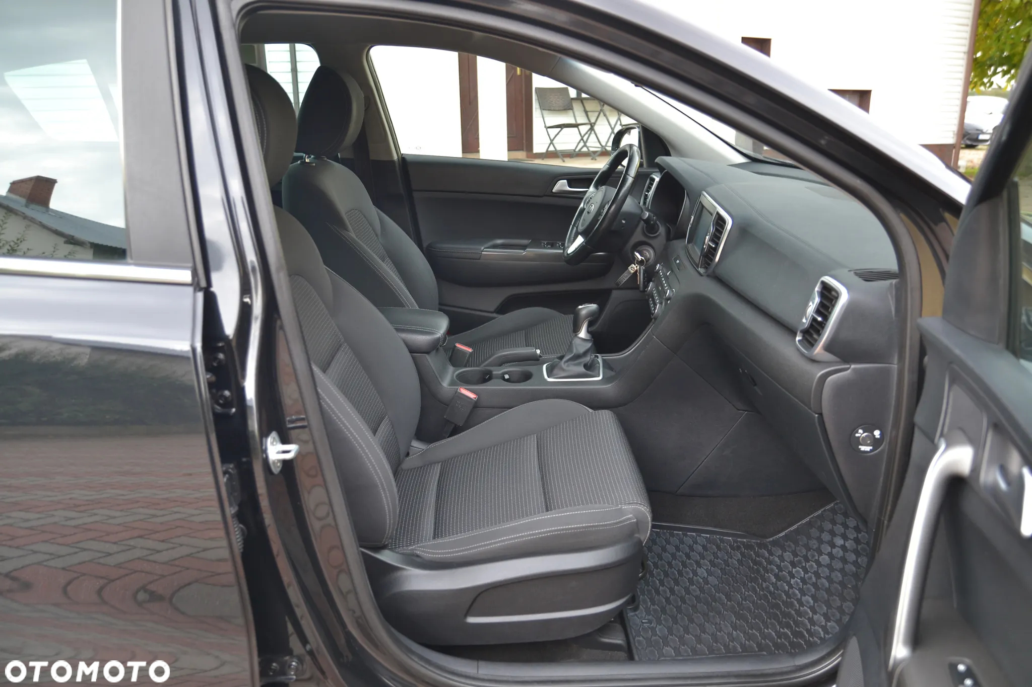 Kia Sportage 1.7 CRDI Business Line L 2WD - 14