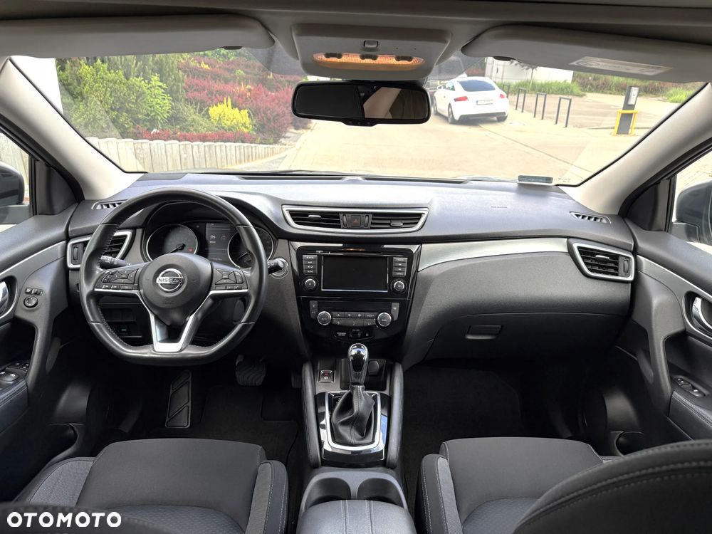 Nissan Qashqai 1.3 DIG-T N-Connecta DCT - 11