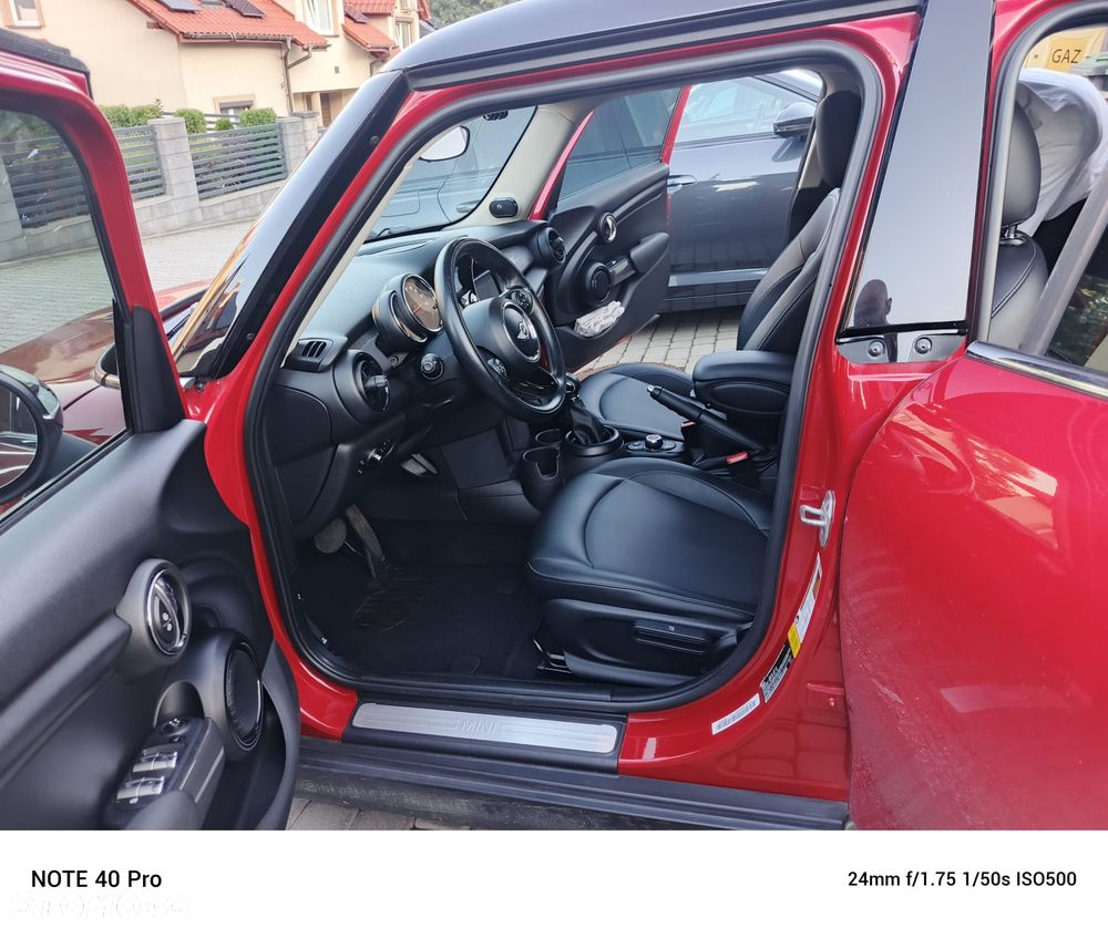 MINI Cooper Standard - 18