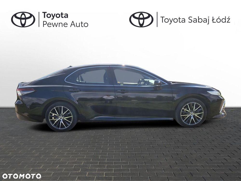 Toyota Camry 2.5 Hybrid Executive CVT - 8